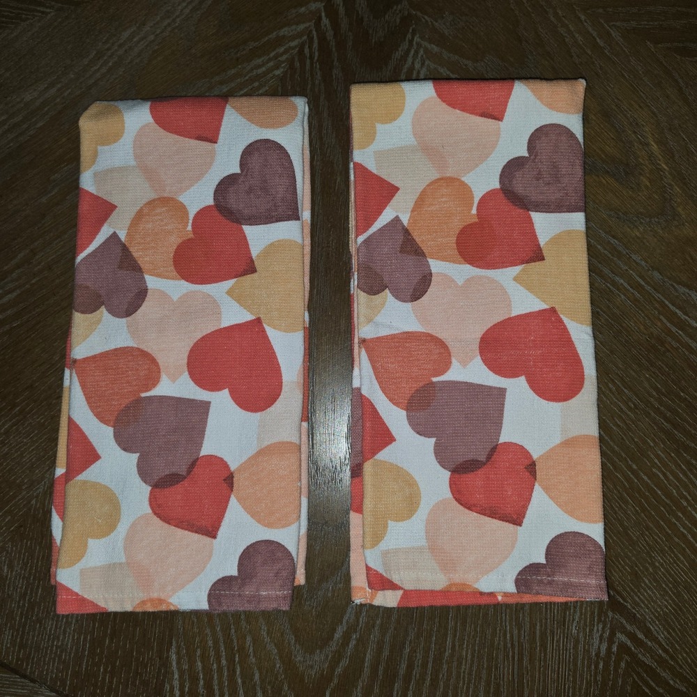 Nicole Miller Home Heart Print Kitchen Hand Towels - Set of 2 - NWOT